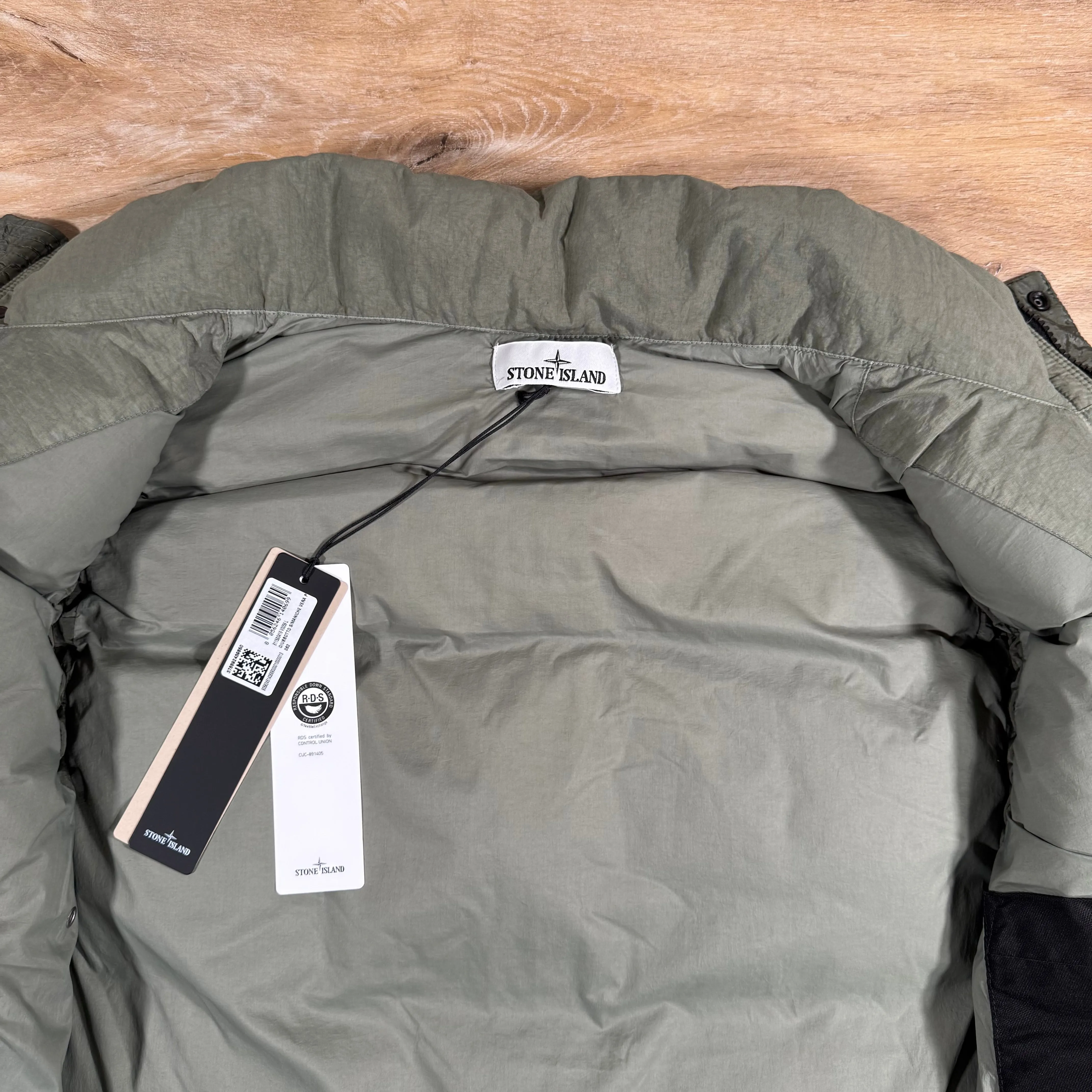 Stone Island Nylon Metal Down-TC Gilet in Musk Green