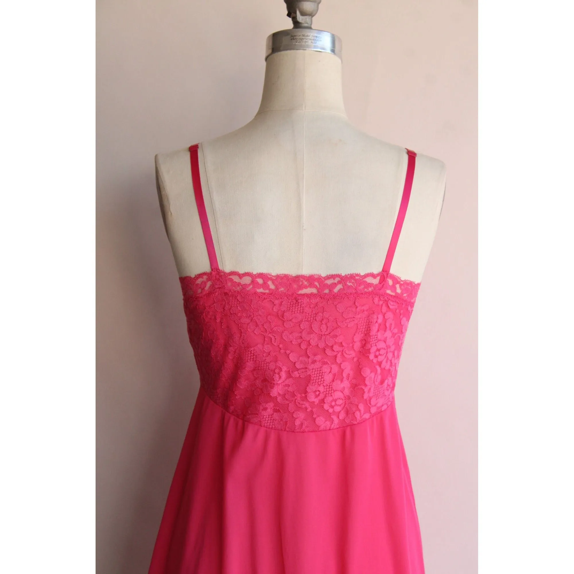 Vintage 1960s Vanity Fair Pink Slip