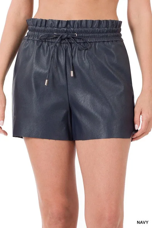 ZE227 - FAUX LEATHER SHORTS